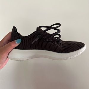 Women’s allbirds Trail Runners